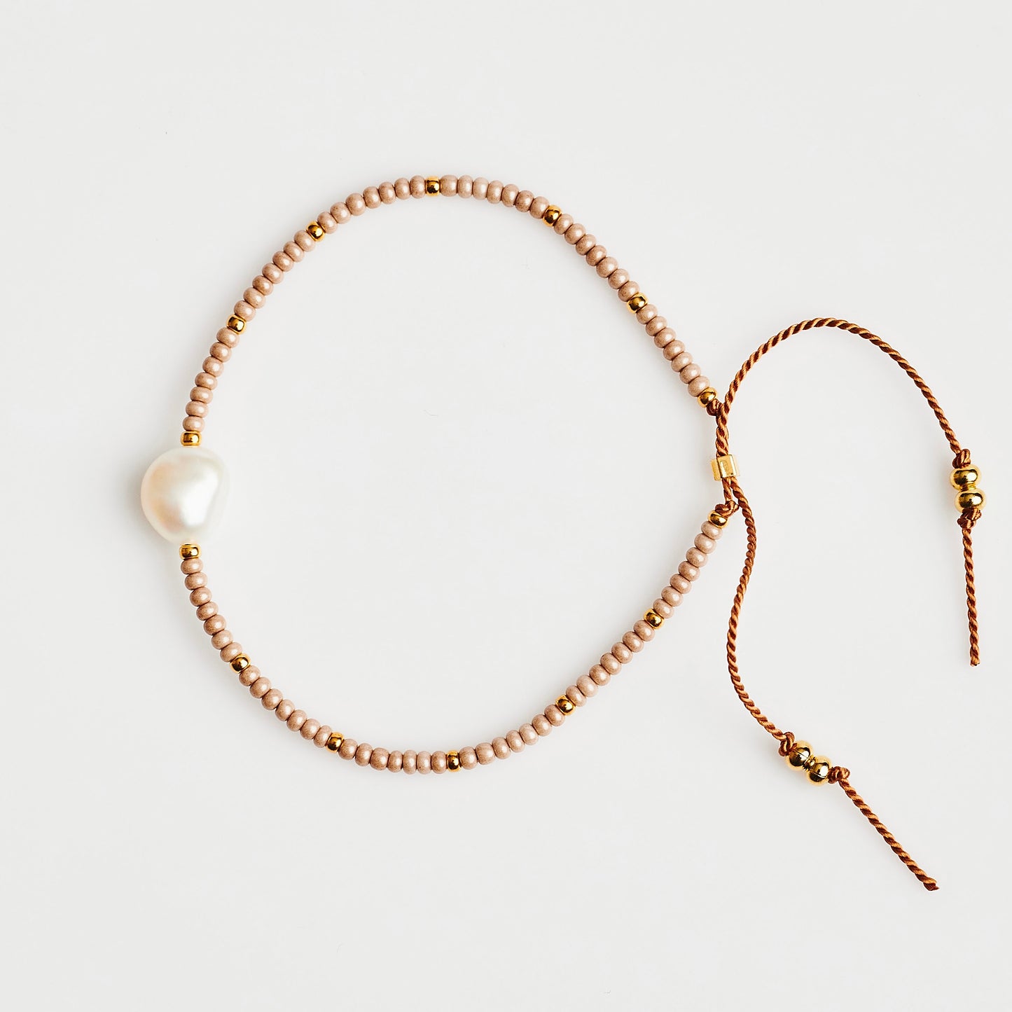 1 Pearl Gold Fine Bead Bracelet